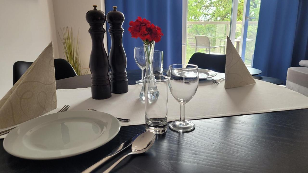 Apartamenty Lambert Ustronie Morskie Kültér fotó